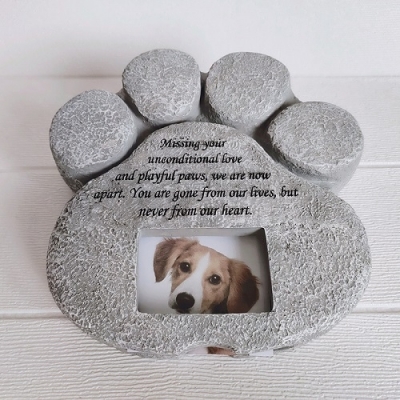 Pet Memorial Monument